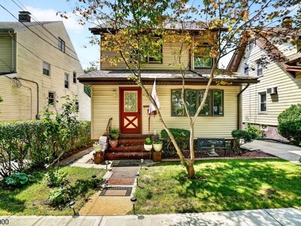 90 7Th St, Ridgefield Park, NJ 07660