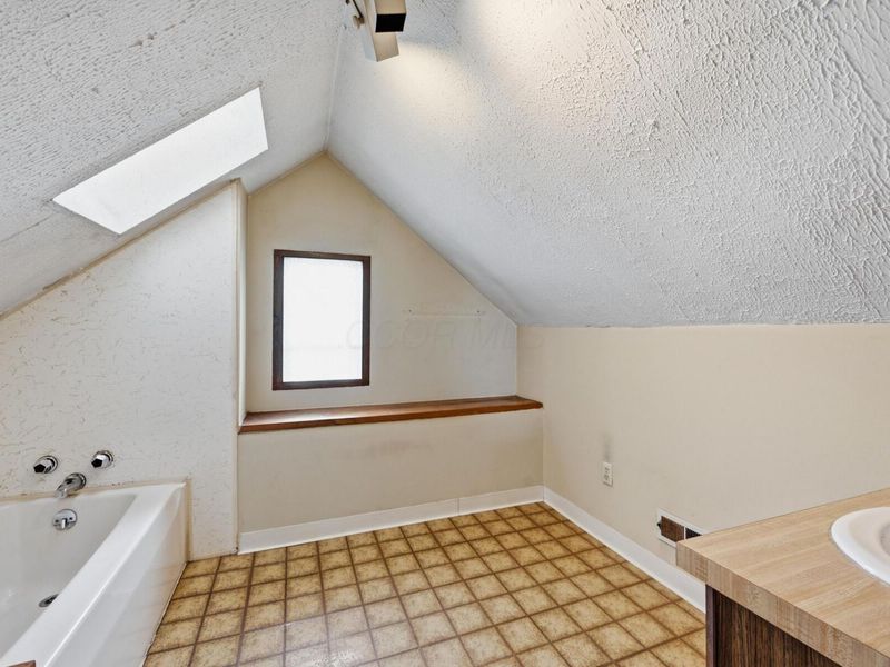 657 S 9th Street, Columbus, OH 43206 Photo 48