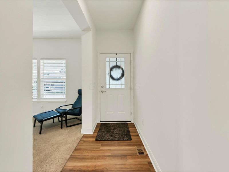 1316 Linnview Crossing, Heath, OH 43056 Photo 5
