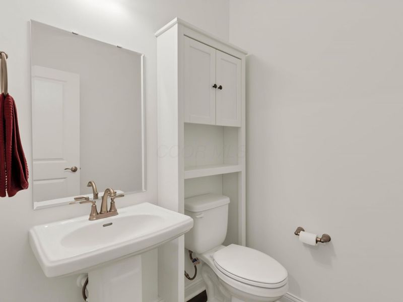 1316 Linnview Crossing, Heath, OH 43056 Photo 7