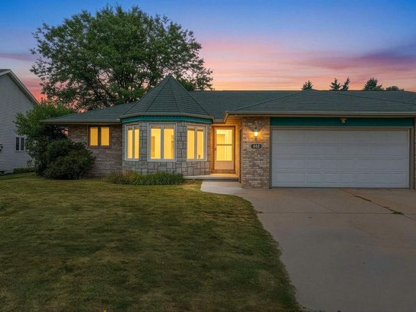 662 FRANCES STREET, Kaukauna, WI 54130