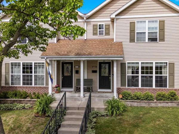 1825 S 3rd STREET, Milwaukee, WI 53204