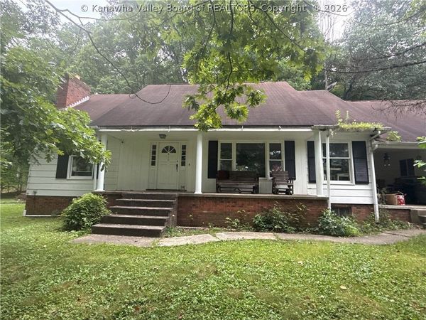 103 Sterling Lane, Charleston, WV 25312