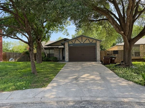 6807 MISTY FIELD DR, Converse, TX 78109