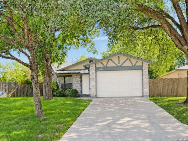 6807 MISTY FIELD DR, Converse, TX 78109