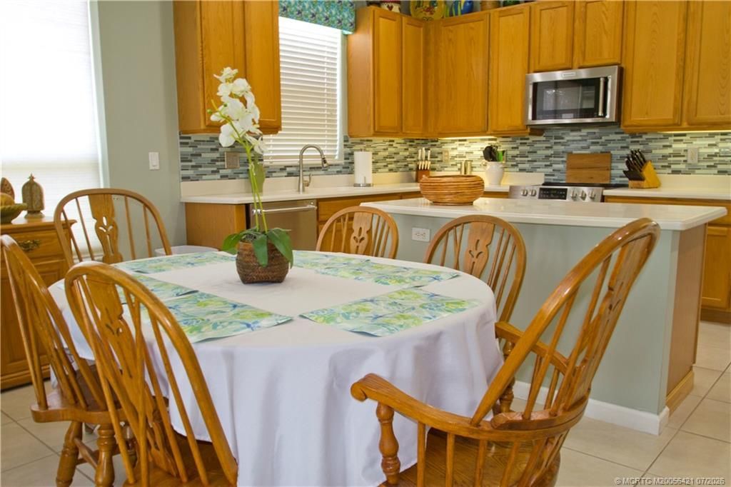 4005 NW Deer Oak Drive, Jensen Beach, FL 34957 Photo