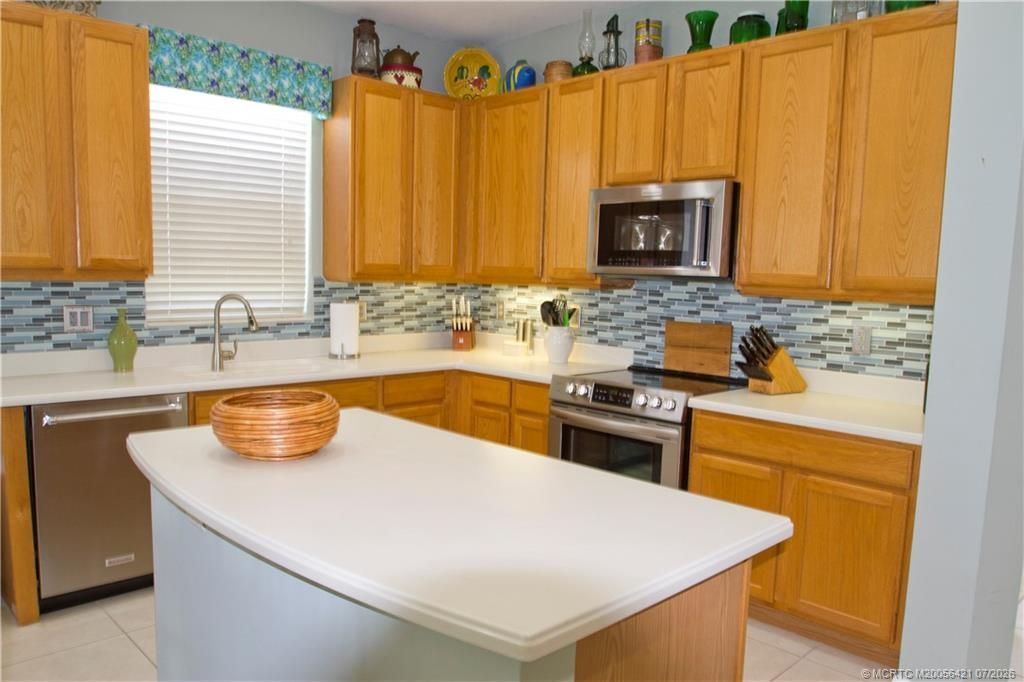 4005 NW Deer Oak Drive, Jensen Beach, FL 34957 Photo