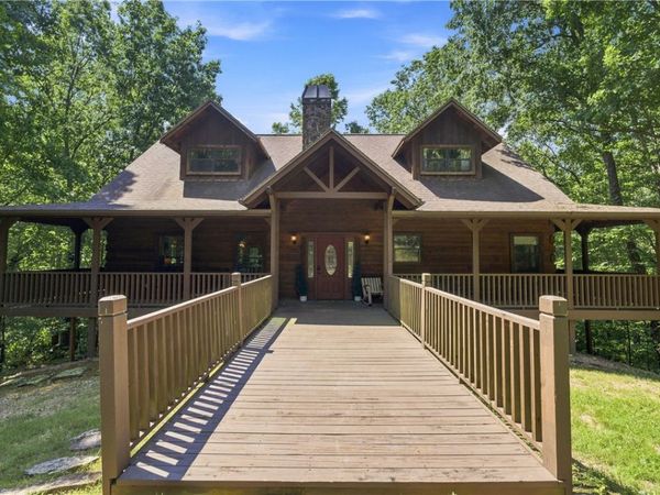 22365 N Log Cabin Drive, Sulphur Springs, AR 72768