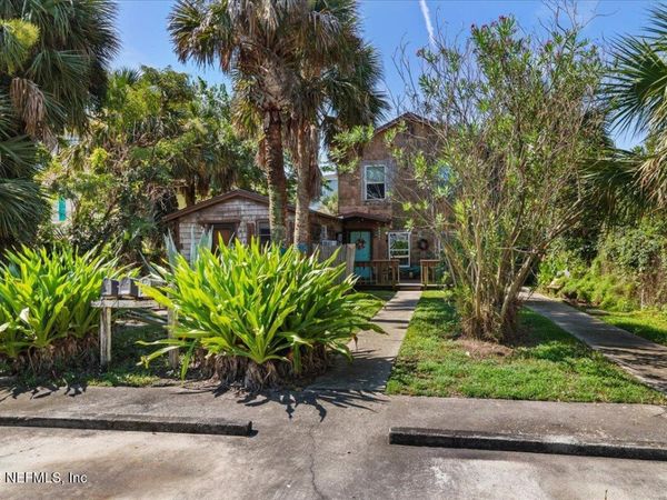 212 13TH Avenue N, Jacksonville Beach, FL 32250