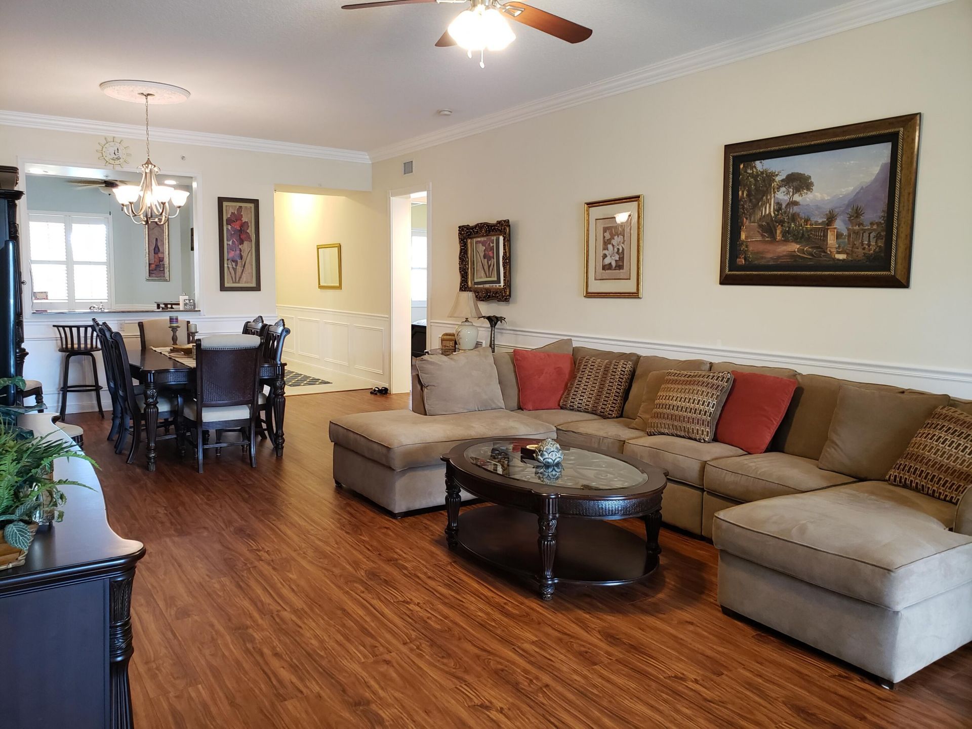 37 Harbour Isle Drive E, Unit 203, Fort Pierce, FL 34949 Photo