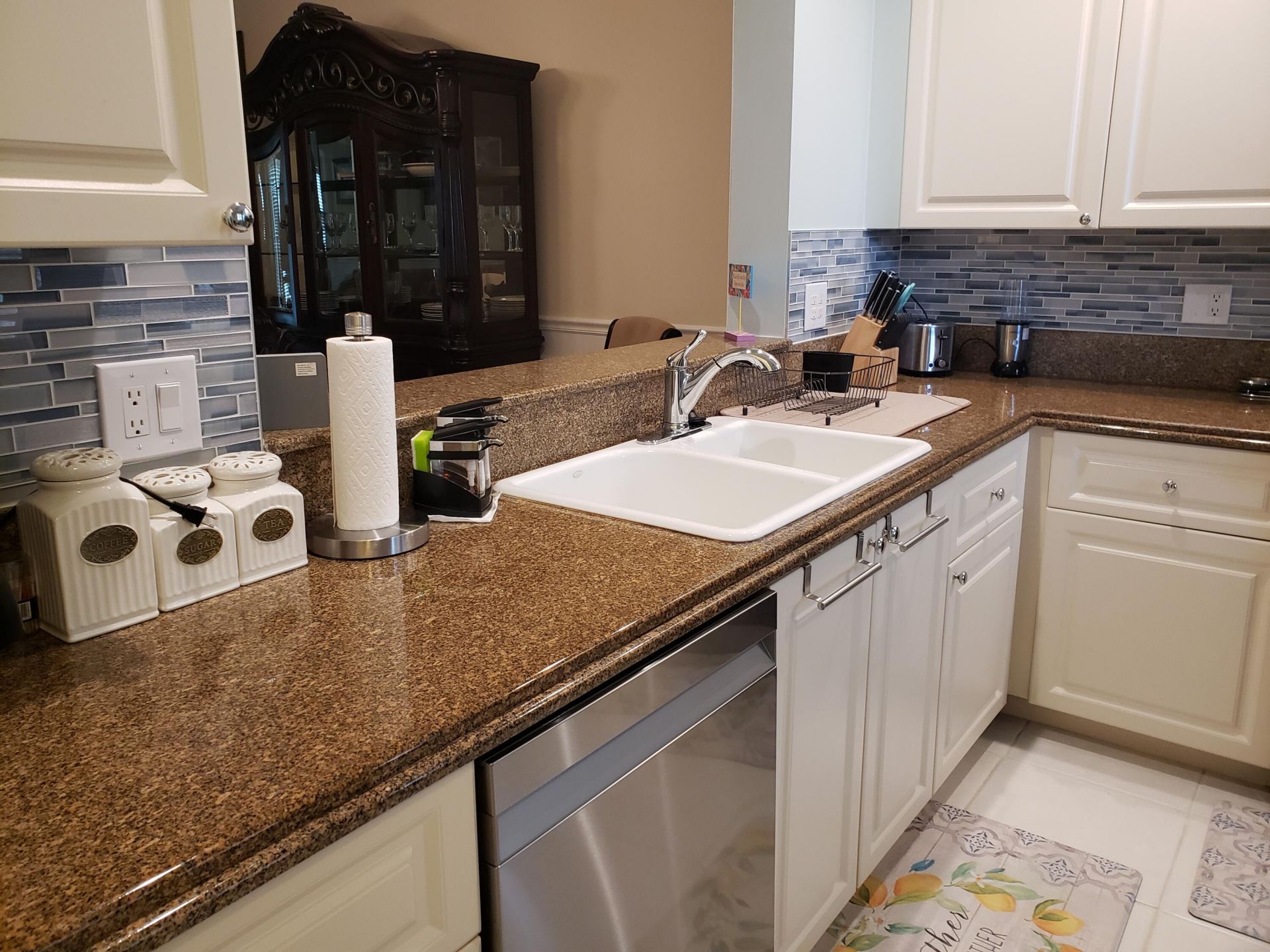 37 Harbour Isle Drive E, Unit 203, Fort Pierce, FL 34949 Photo