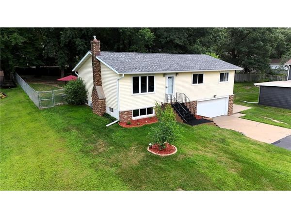 1127 5th Street, Altoona, WI 54720