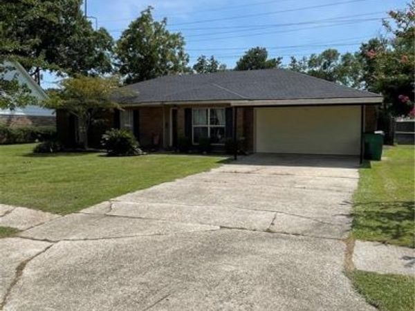 343 DRIFTWOOD Circle, Slidell, LA 70458