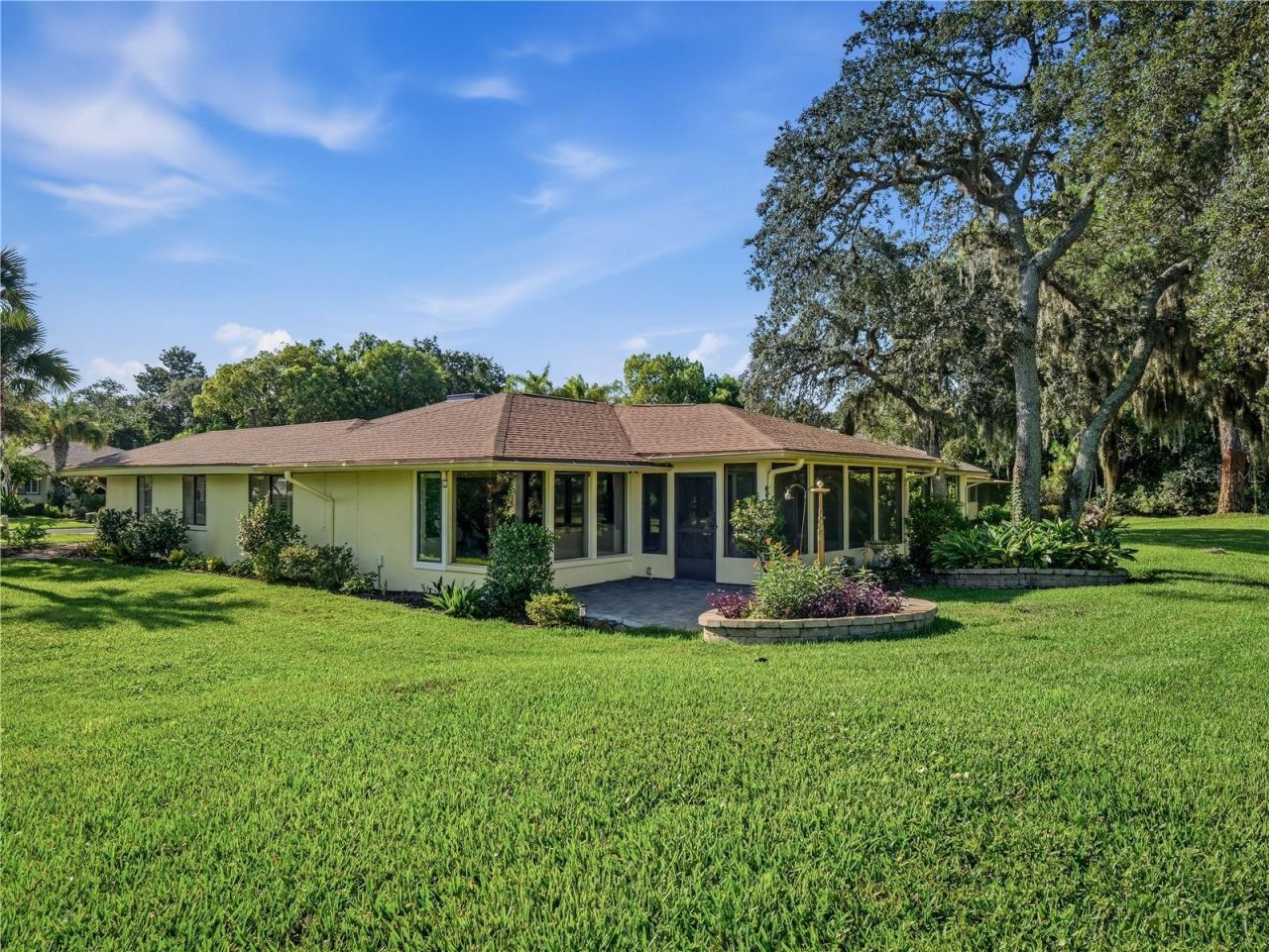 214 Canterbury Circle, New Smyrna Beach, FL 32168 Photo