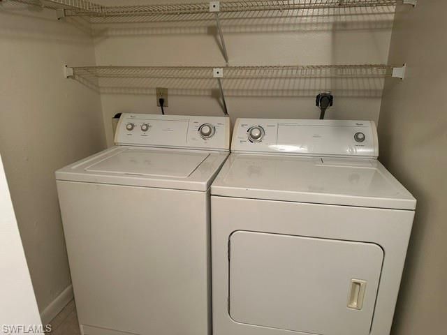 1518 Edgewater Cir , Unit 2A, Fort Myers, FL 33919 Photo