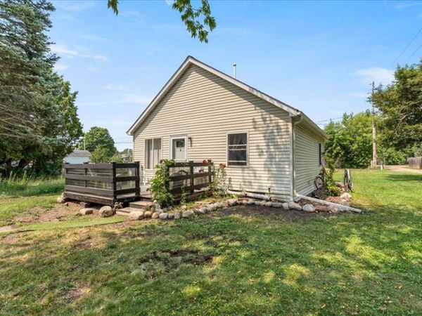 225 4th Street NE, Crosby, MN 56441