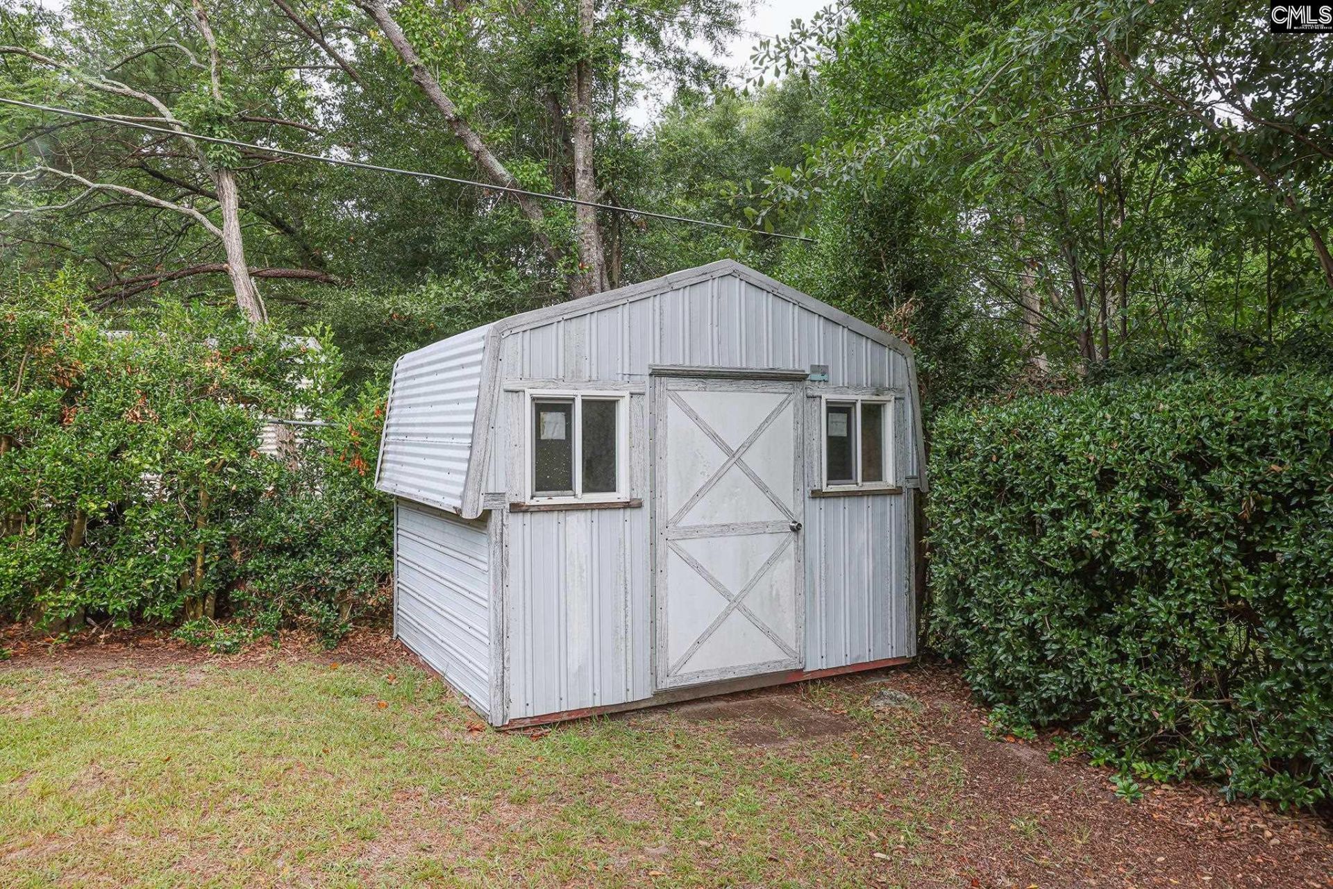 404 Sawtimber Lane  Photo 9