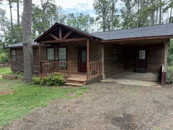 101 Crestwood Circle, Booneville, MS 38829