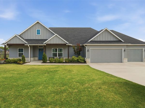 2412 W Union Street , Collinsville, OK 74021