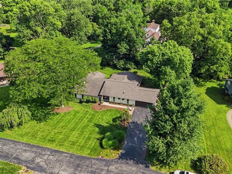 7530 Normandy Lane, Centerville, OH 45459 Photo 2
