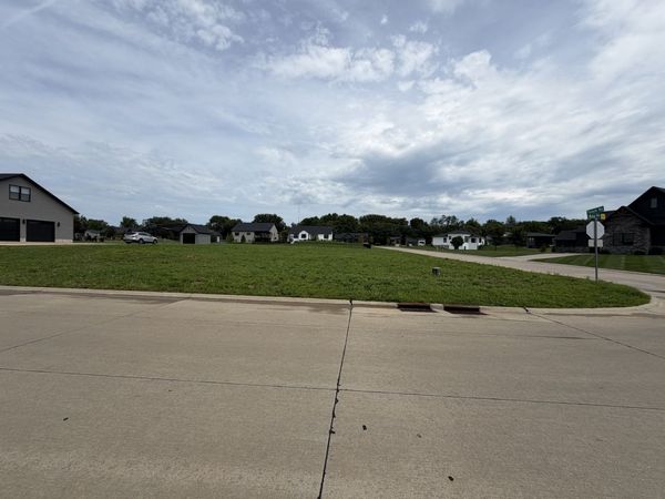 Lot 9 Woods Estates of Riverdale , Riverdale, IA 52722