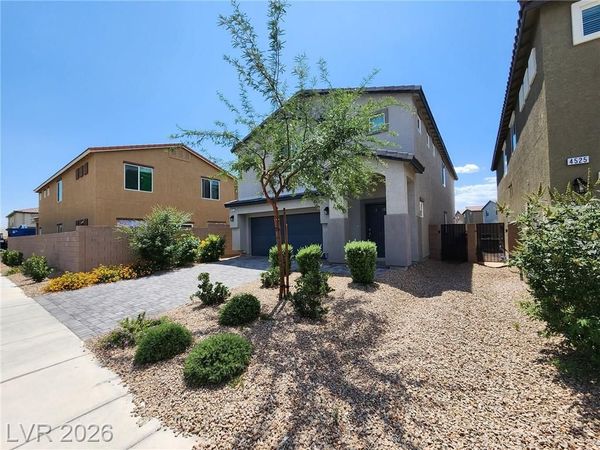 4521 Pointleaf Street, North Las Vegas, NV 89032