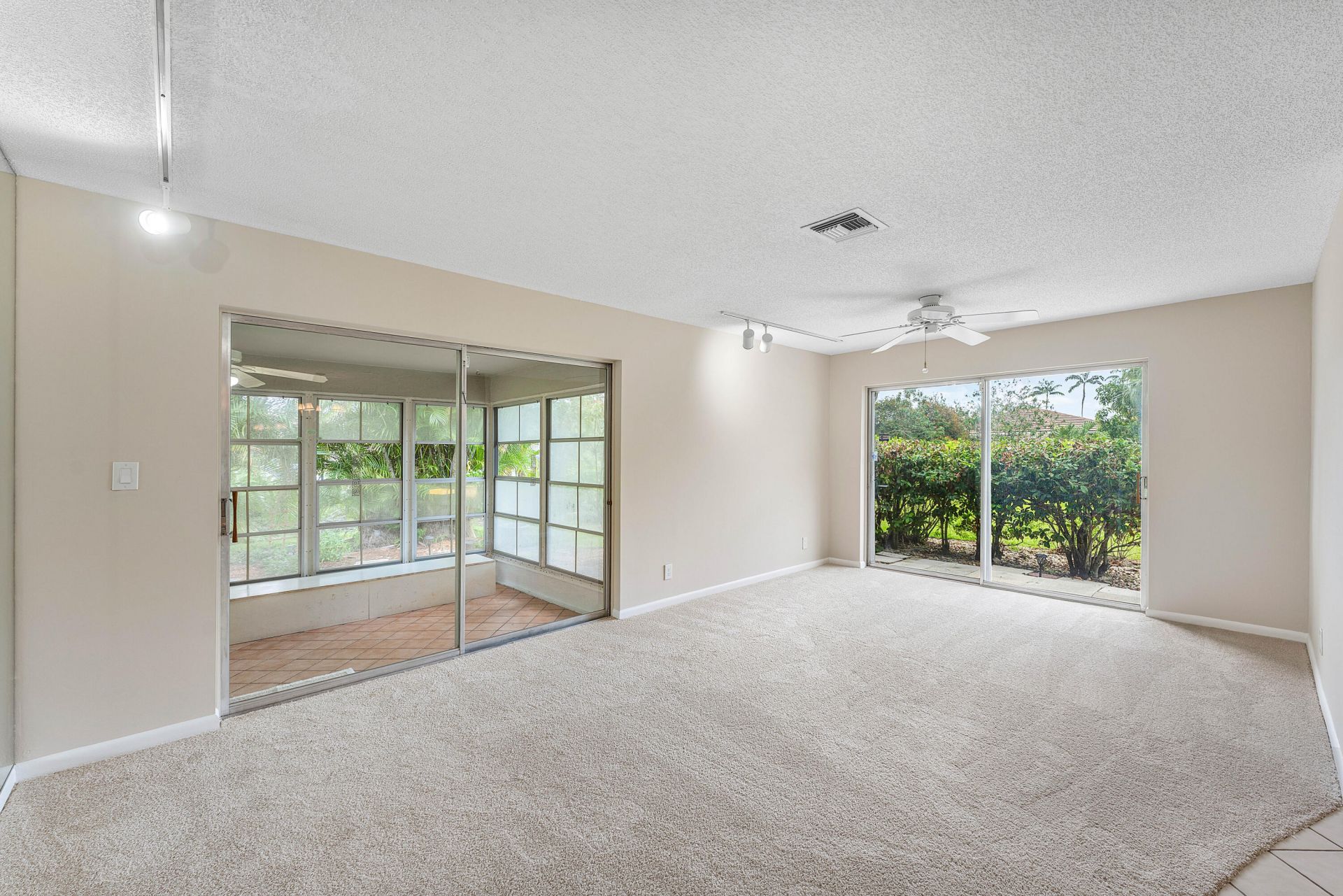1752 Riverwood Lane, Coral Springs, FL 33071 Photo