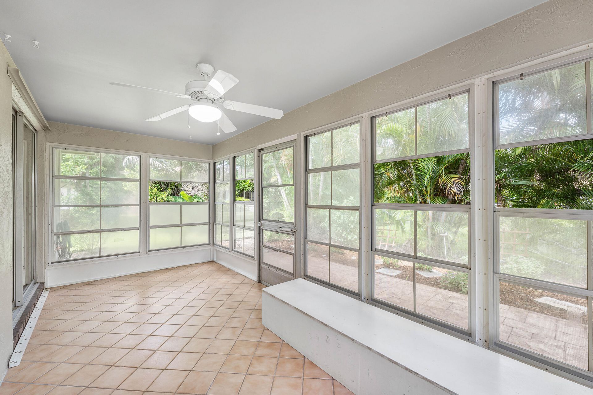 1752 Riverwood Lane, Coral Springs, FL 33071 Photo