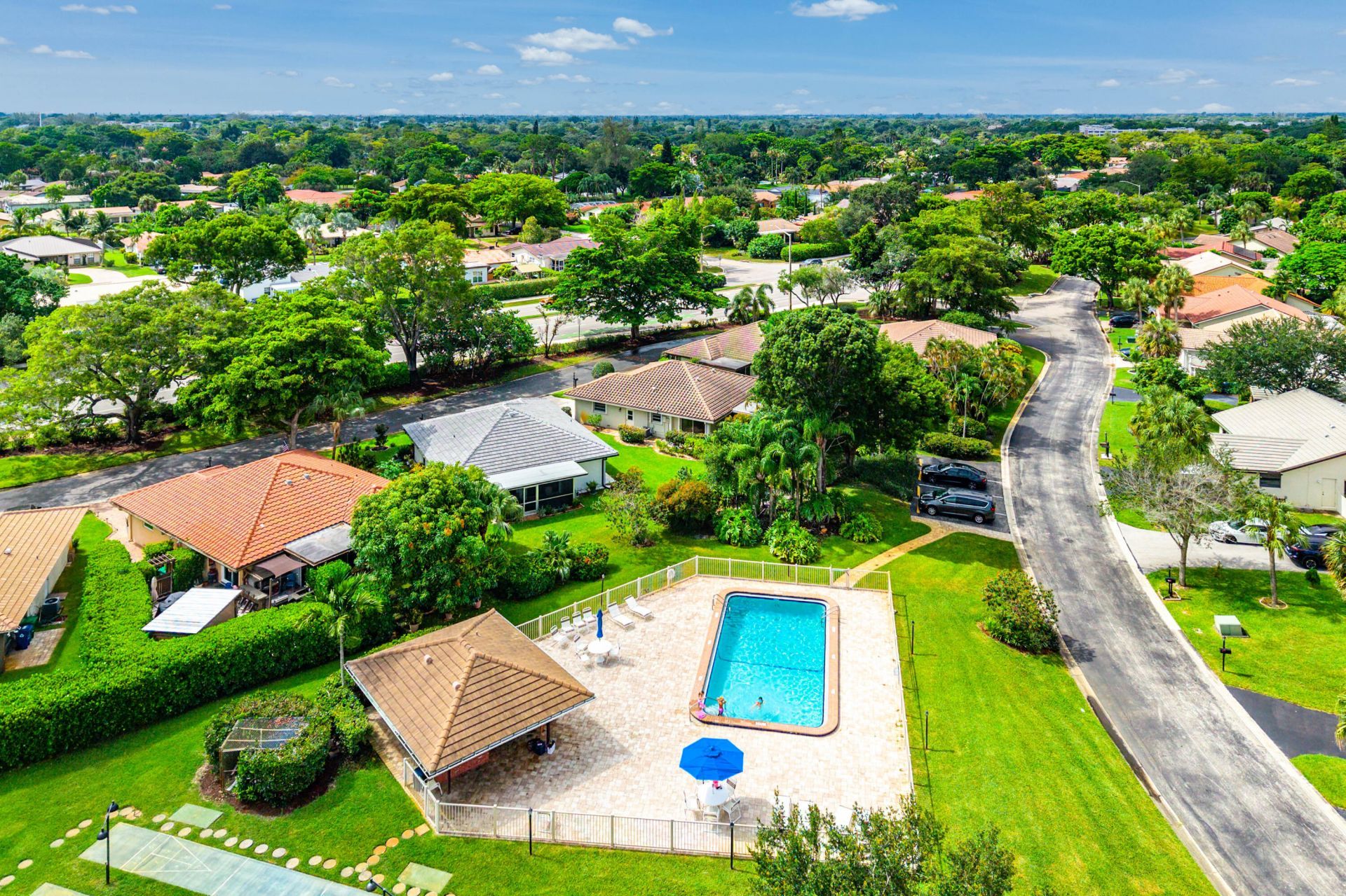1752 Riverwood Lane, Coral Springs, FL 33071 Photo