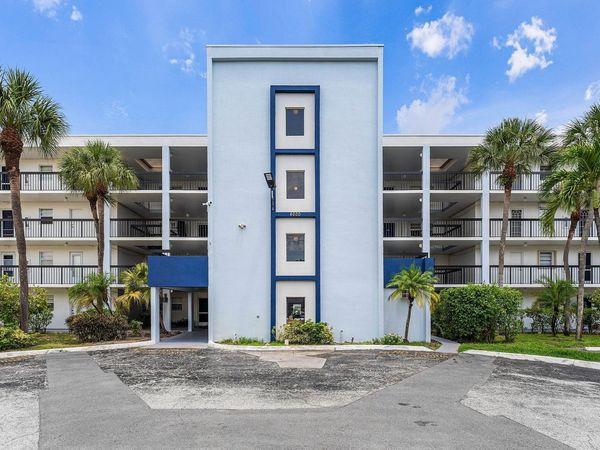 6000 NW 2nd Avenue, Unit 433, Boca Raton, FL 33487