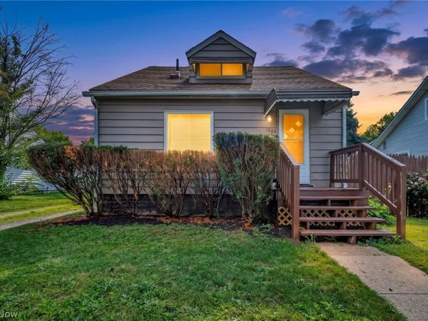1247 Dietz Avenue , Akron, OH 44301