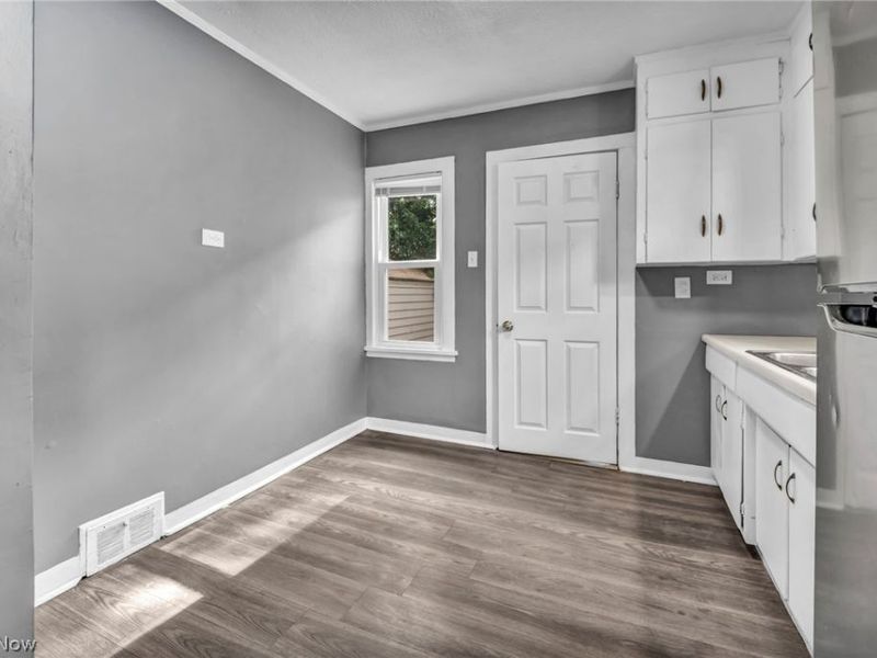 1247 Dietz Avenue, Akron, OH 44301 Photo 16