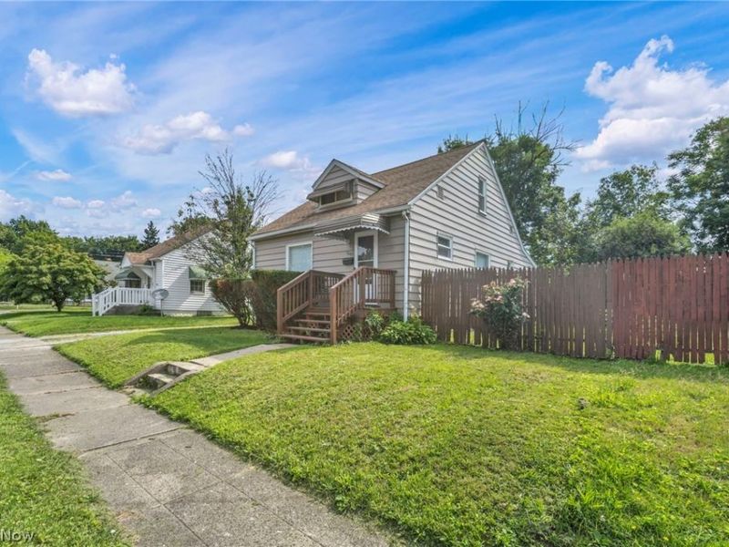 1247 Dietz Avenue, Akron, OH 44301 Photo 3