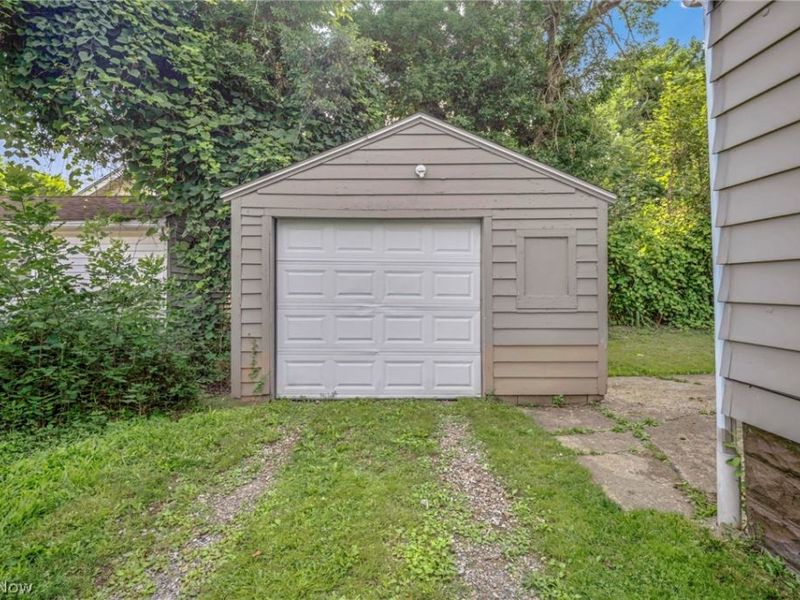 1247 Dietz Avenue, Akron, OH 44301 Photo 34