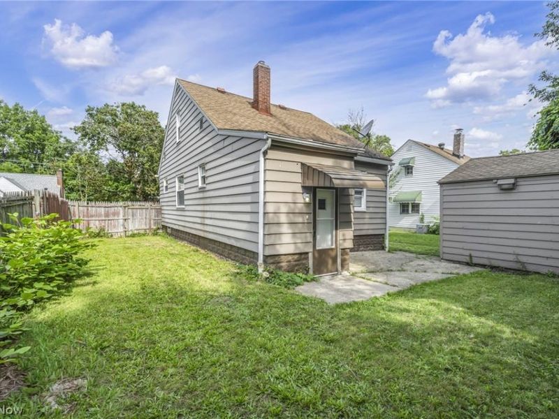 1247 Dietz Avenue, Akron, OH 44301 Photo 6