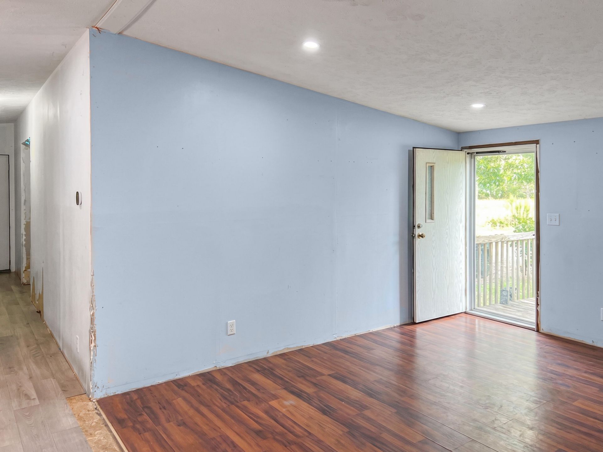 1860 Springvale Rd Photo 19