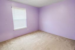 1860 Springvale Rd photo 4
