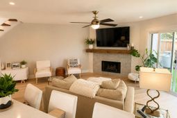 2058 Emerald Terrace photo 4