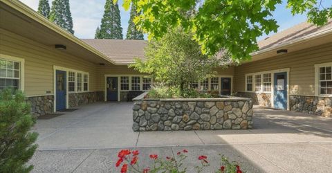 6170 Ridgeview Court, Unit STE D, Reno, NV 89519 Photo