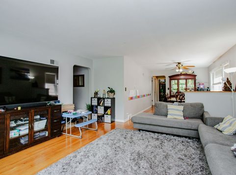 Main Photo