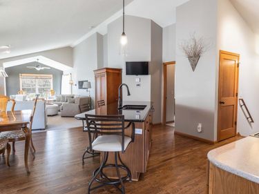 6161 Boulder Ridge Drive, Rockford, MN 55373