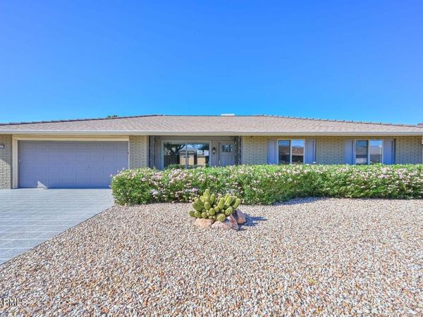 9301 W GLEN OAKS Circle N, Sun City, AZ 85351