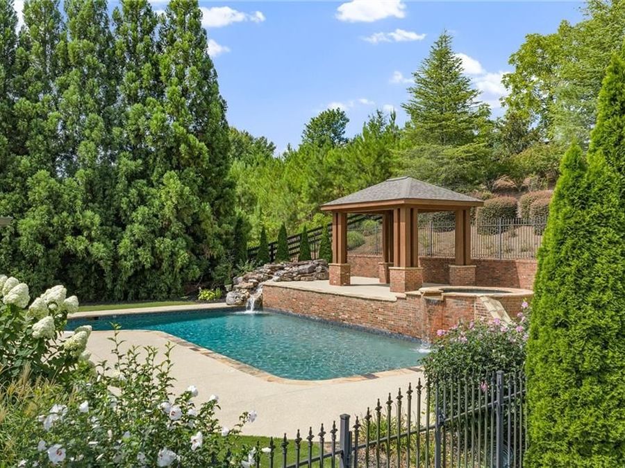 Property Image 38