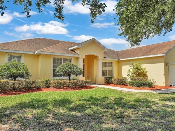 2889 SEYMORE STREET , LAKELAND, FL 33813