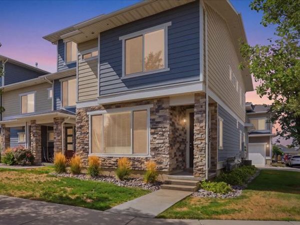 1747 W PIRGOS LN S, South Jordan, UT 84095