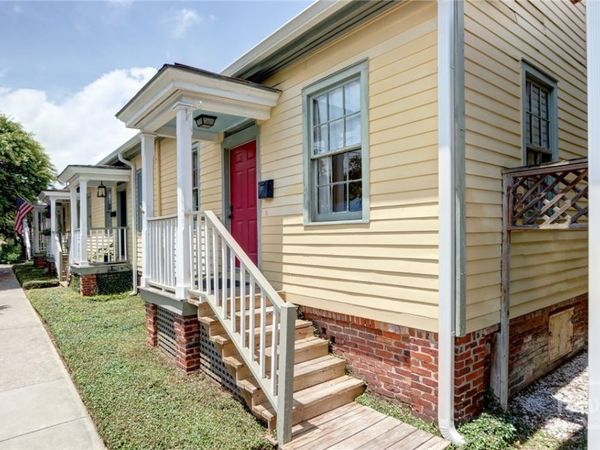 534 E Charlton Street , Savannah, GA 31401