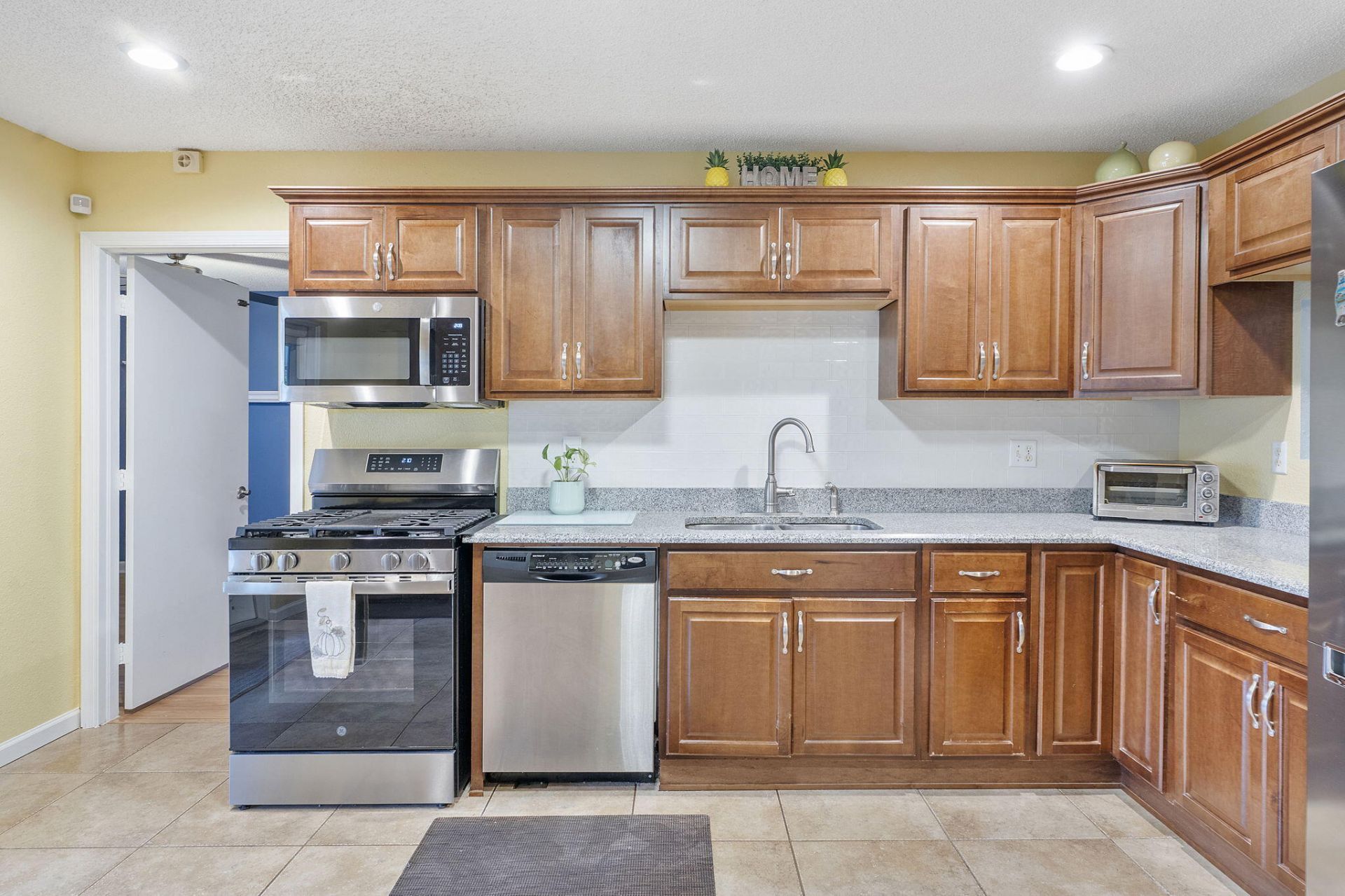 5584 Priscilla Lane, Lake Worth, FL 33463 Photo