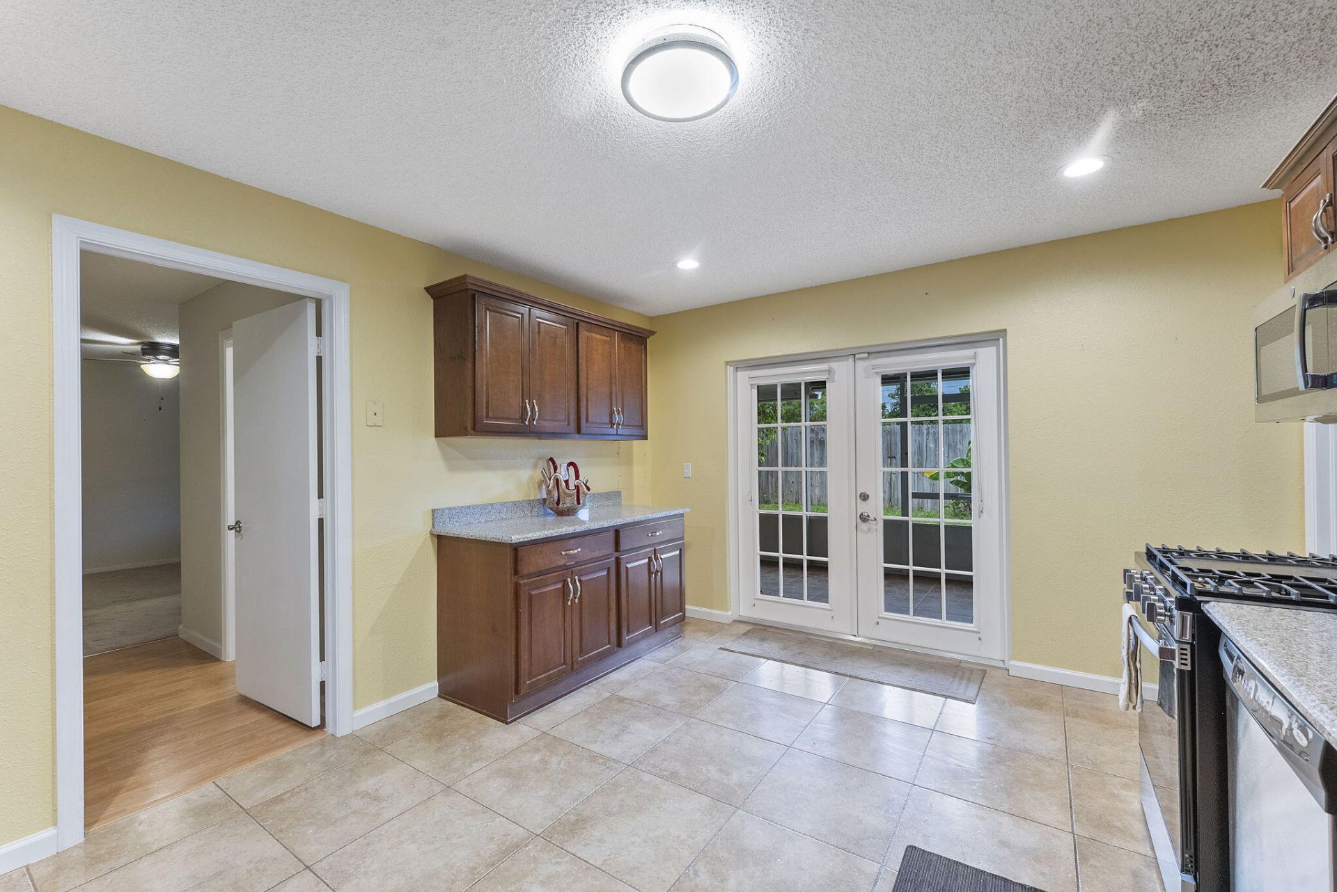 5584 Priscilla Lane, Lake Worth, FL 33463 Photo