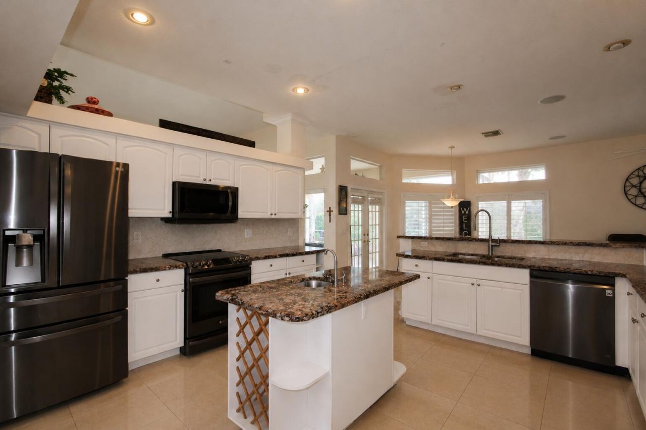 1542 SW Jasmine Trace, Palm City, FL 34990 Photo