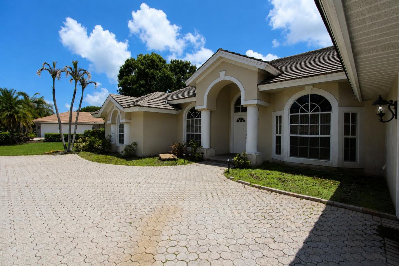 1542 SW Jasmine Trace, Palm City, FL 34990 Photo